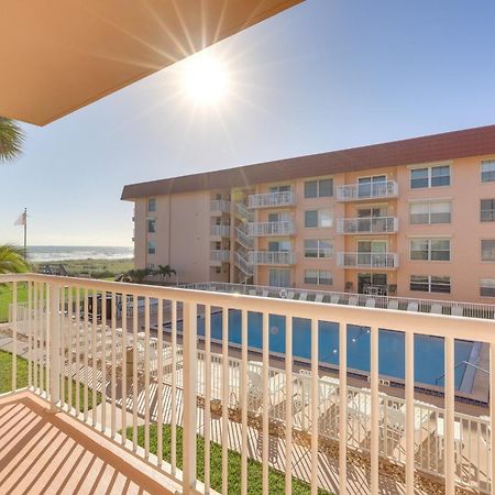 Central Cocoa Beach Condo With View, Steps To Beach! Exterior photo